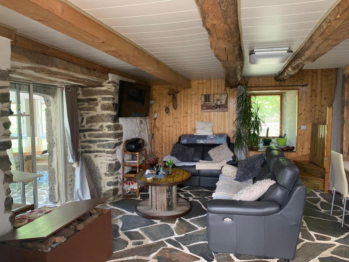 Bed & Breakfast D'hotes Le Lepadou-bas Saint-Chély-dʼAubrac